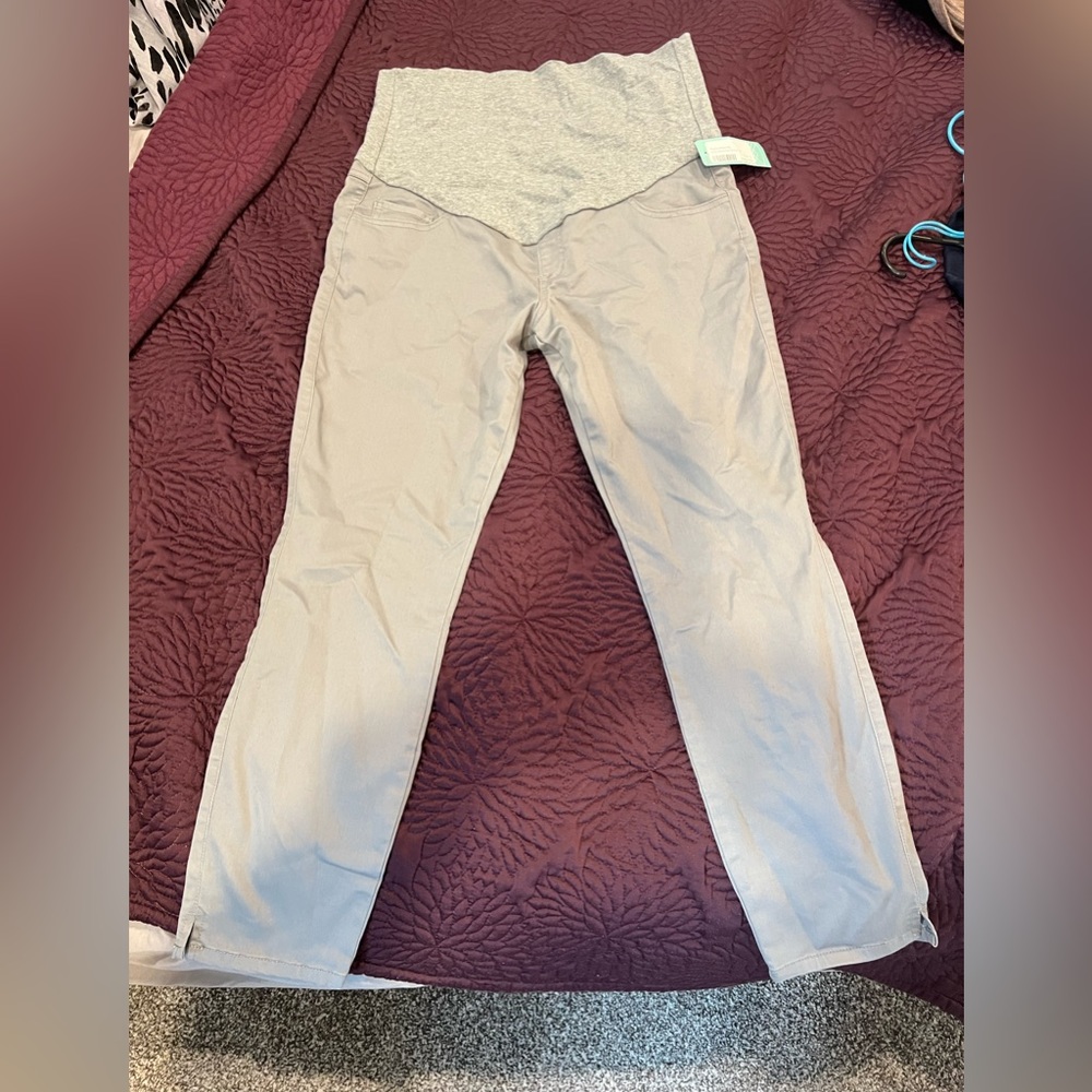 NWT Maternity Pants Large light grey